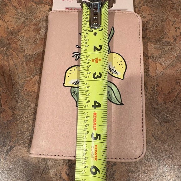 Frasier Sterling Lemon Passport Holder - Picture 8 of 9